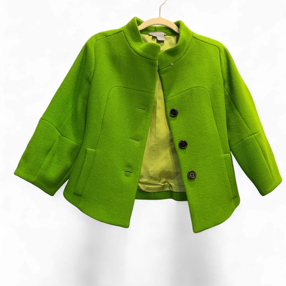 Stunning ECCOCI vibrant green Jacket size 4